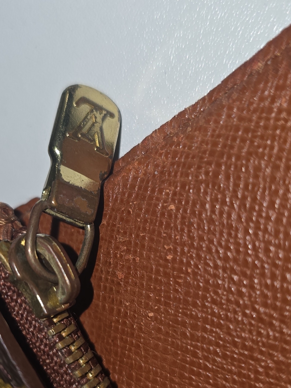 Louis Vuitton Monogram Long Wallet Sarah Zipper Credit Card - Picture 9 of 16